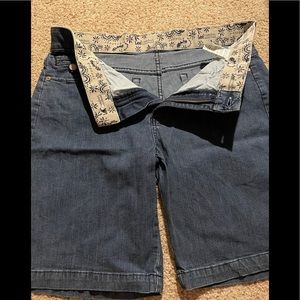Lee Comfort Waistband jean shorts